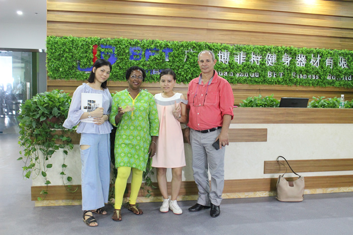 莫桑比克來中國進口羞羞视频APP下载大全商用健身房器材
